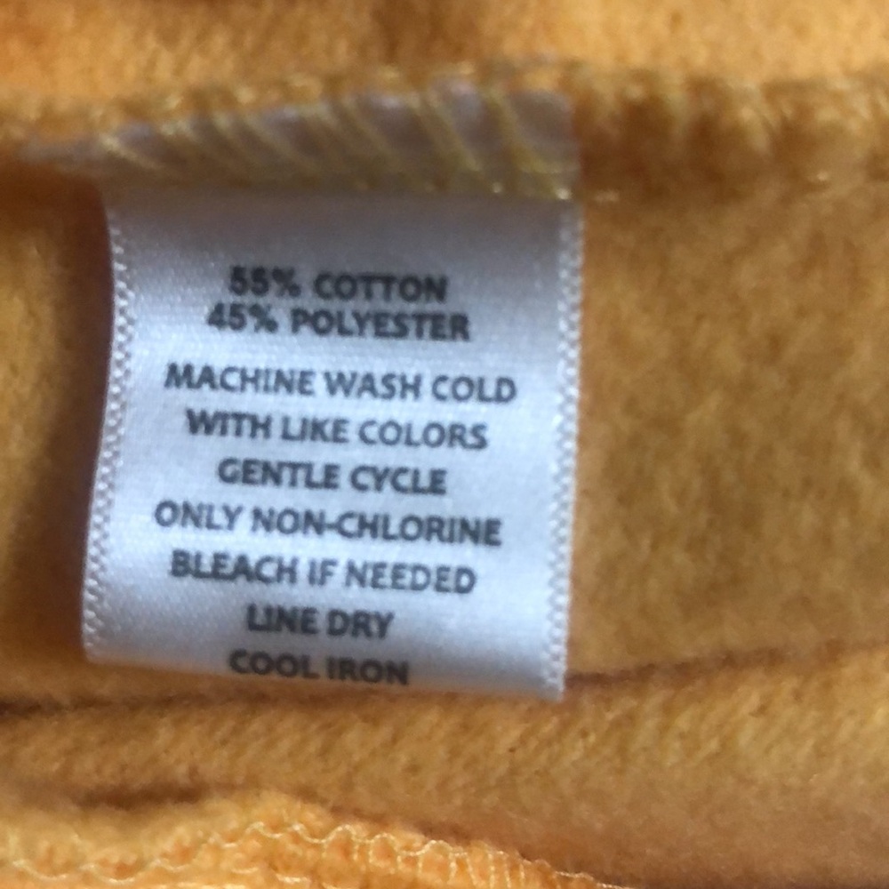 Carmel,CA HOODIE cotton blend Kangaroo Pocket EUC - Picture 4 of 4